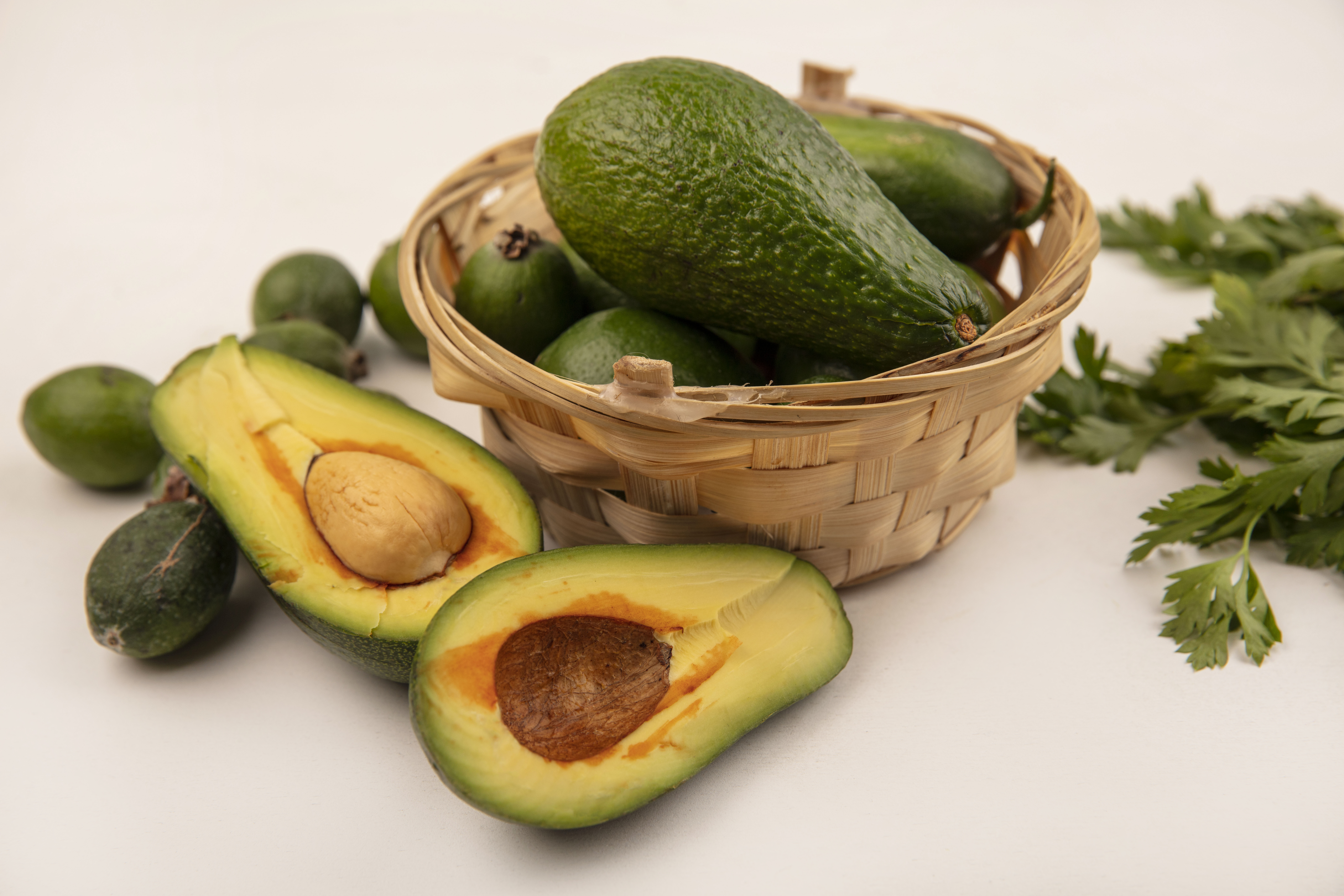 The avocado pit and its benefits